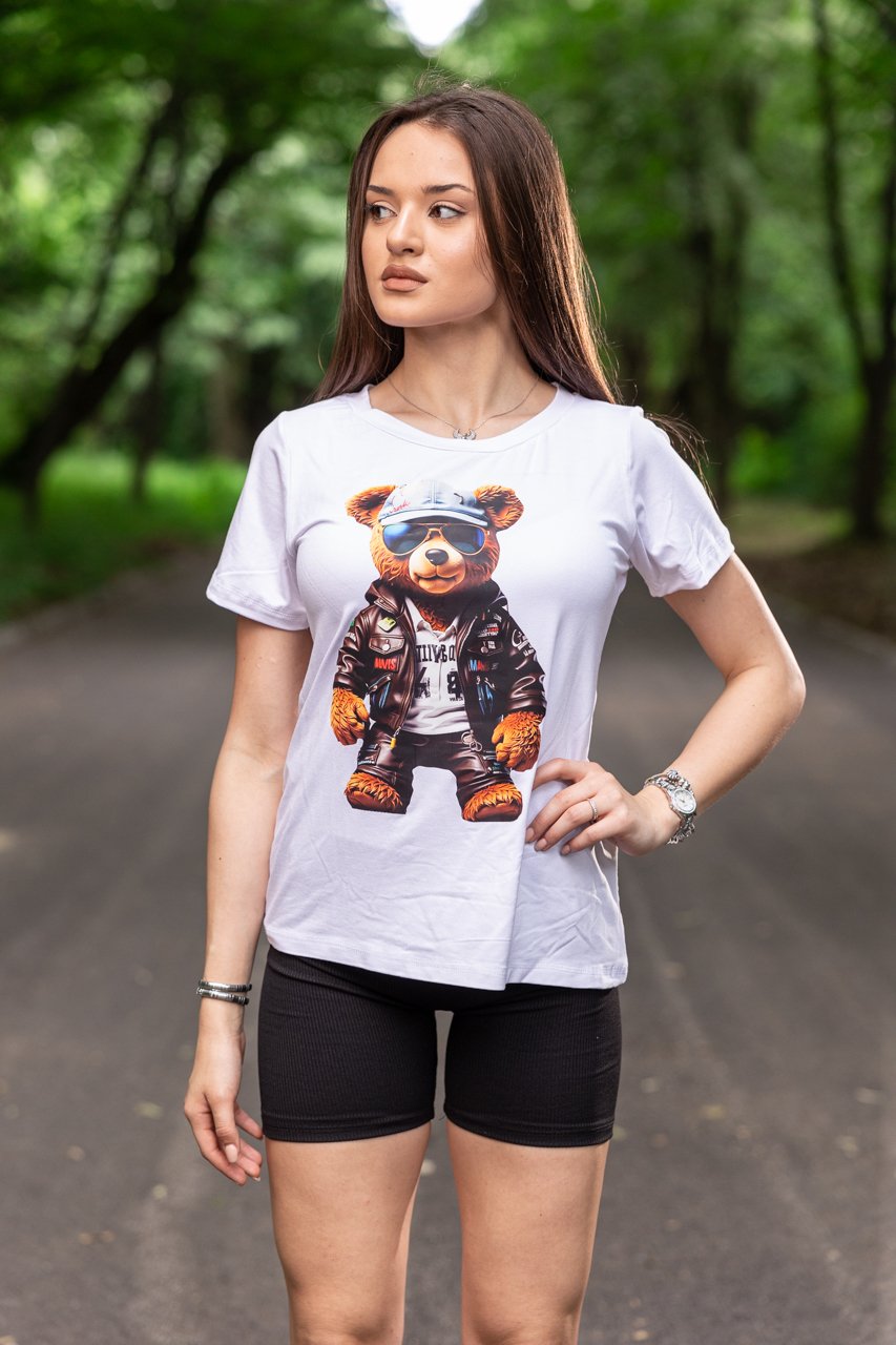 Тениска с апликация на мече в бяло