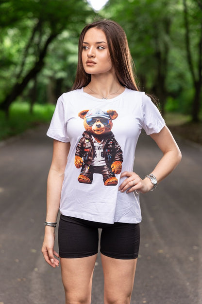 Тениска с апликация на мече в бяло