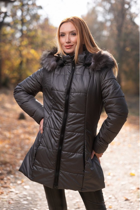 Прекрасно зимно яке Адел