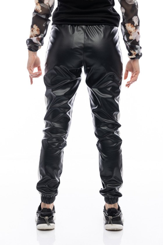 Панталон „Кожен Импулс“