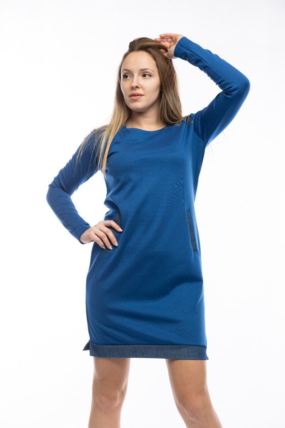 Прекрасна рокля Кристияна