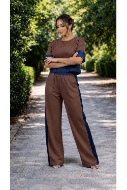 Дамски комплект с дънкови елементи в кафяво