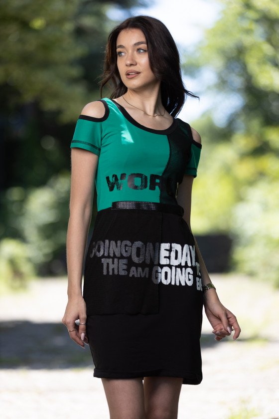 Прекрасна рокля Клео