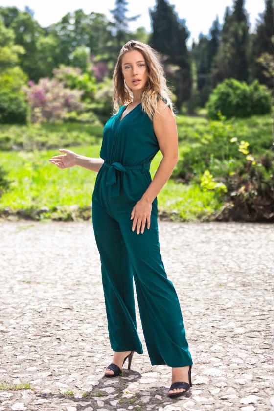 Прекрасен гащеризон Модена