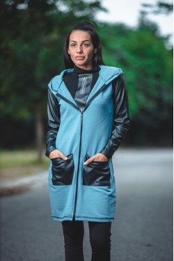 ЖИЛЕТКА С КОЖЕНИ РЪКАВИ КЕРИ