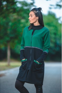 Елегантна есенна жилетка в два цвята Мания