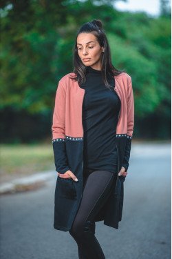 Елегантна есенна жилетка в два цвята Кали