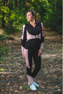 Дизайнерски спортен сет в два цвята Сандра