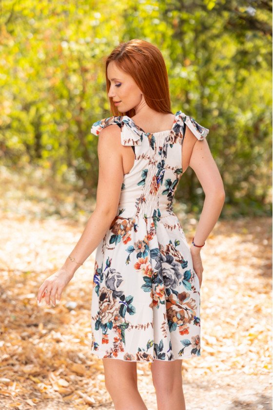 Прекрасна рокля на цветя Габриела