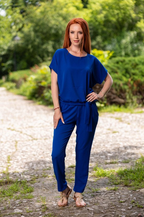 Елегантен гащеризон Кара