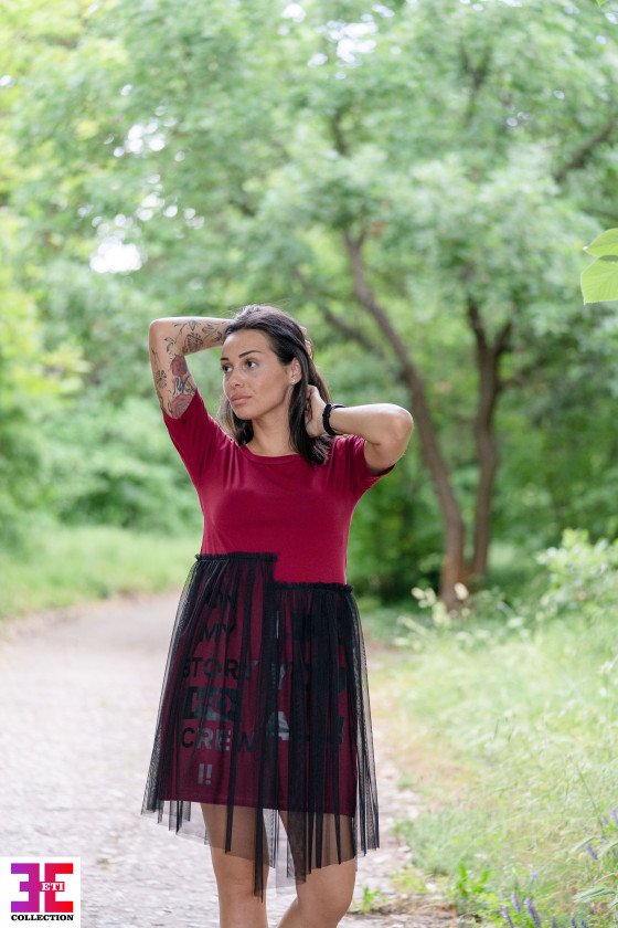 ЕЛЕГАНТНА РОКЛЯ ТИАРА