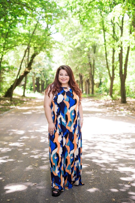 Елегантна рокля Пресила