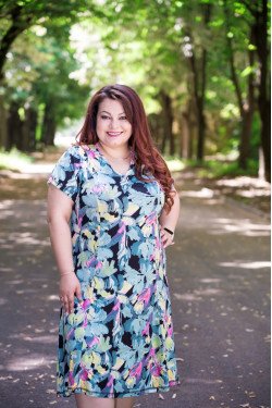 Прекрасна рокля на цветя Риана