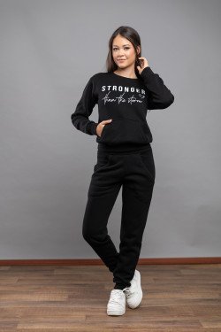 Дамски зимен екип в черно