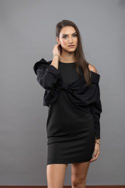 Дамска рокля с имитация на риза в черно