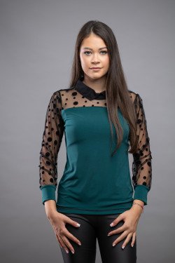 Елегантна дамска блуза с тюл на точки в зелено