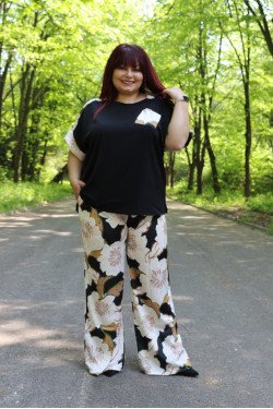 Елегантен дамски комплект Гравити