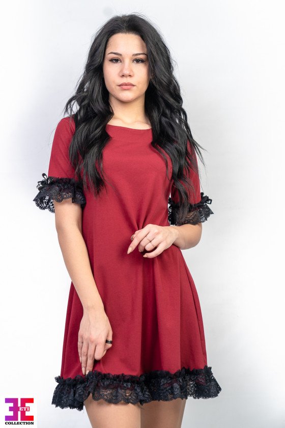 Рокля с дантела Грета