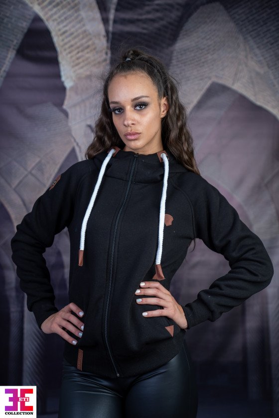 СУИТЧЕР ОТИЛИЯ