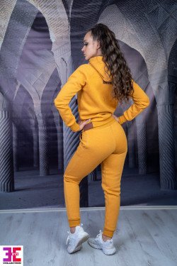 СПОРТЕН КОМПЛЕКТ РЕНИ