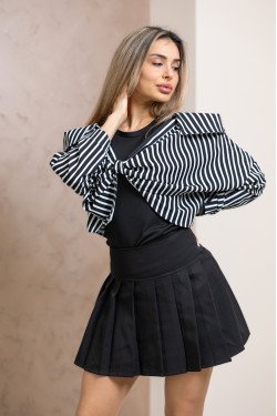 Елегантна пола - панталон в черно