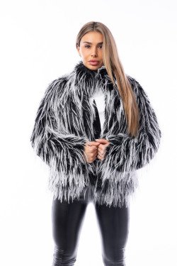 Елегантно палто Кармела