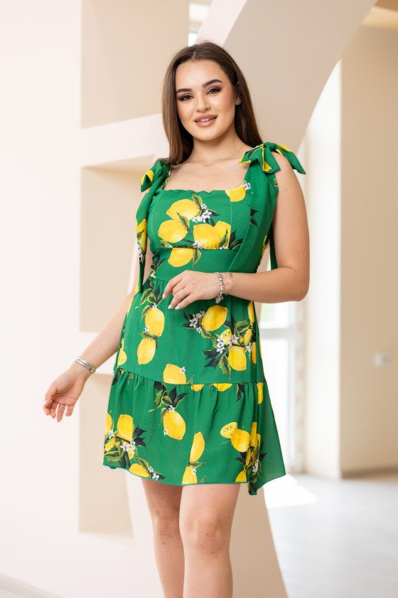 Лятна рокля с принт на лимони в зелено