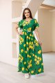 Лятна дълга рокля с лимонов принт в зелено
