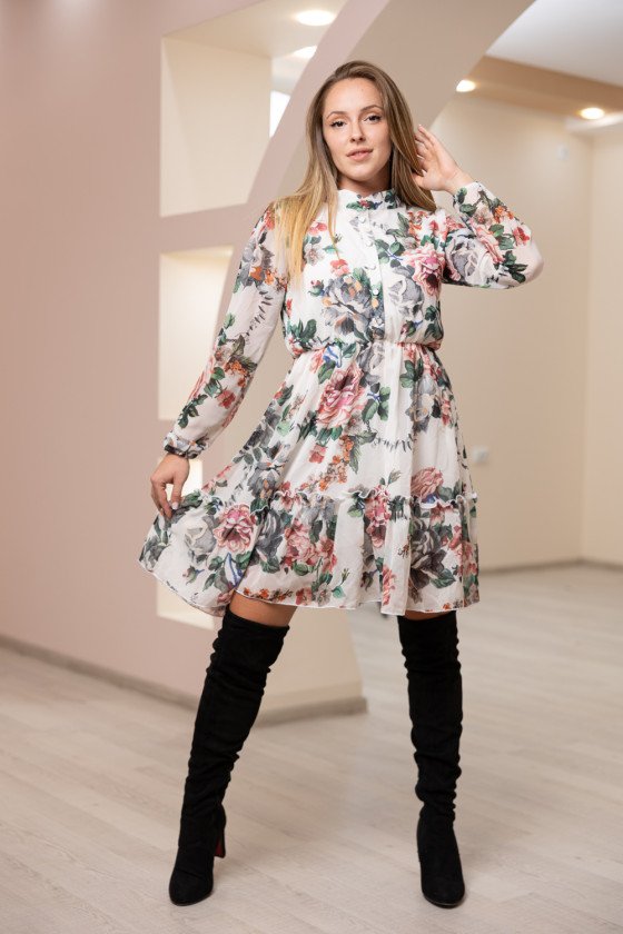 Прекрасна рокля от шифон Карина