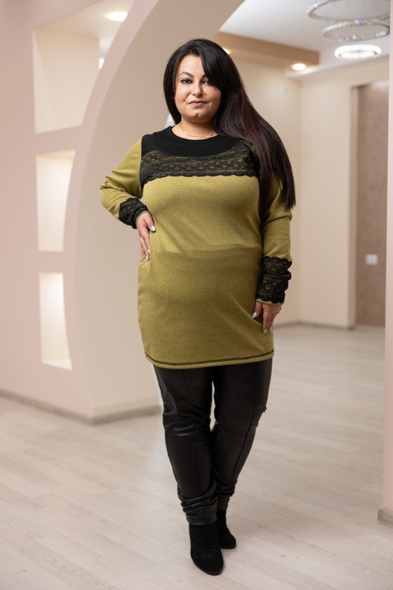 Елегантана туника с дантела Боряна