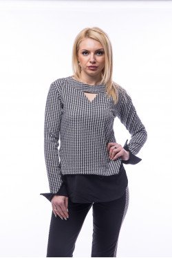 Прекрасна блуза Тиара