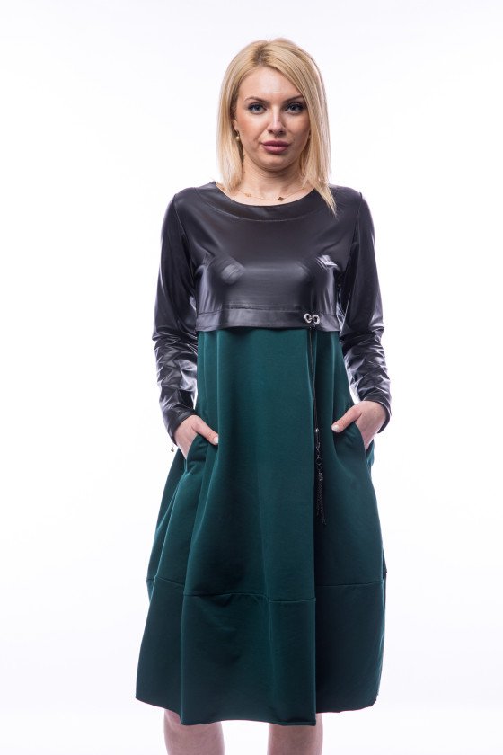 Рокля балон с кожа в маслено зелено