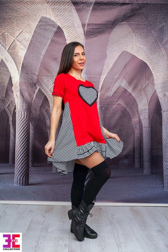 Туника със сърце в червено