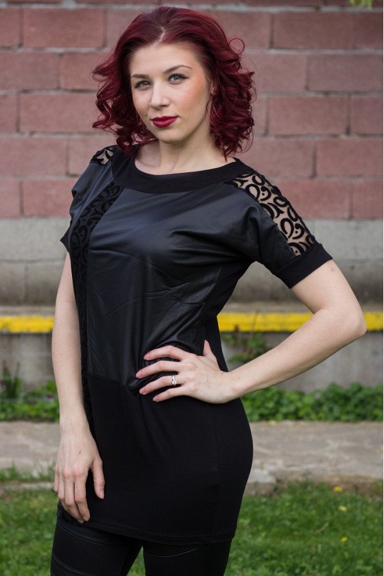 ЕЛЕГАНТНА ТУНИКА С КОЖА ГЕРИ