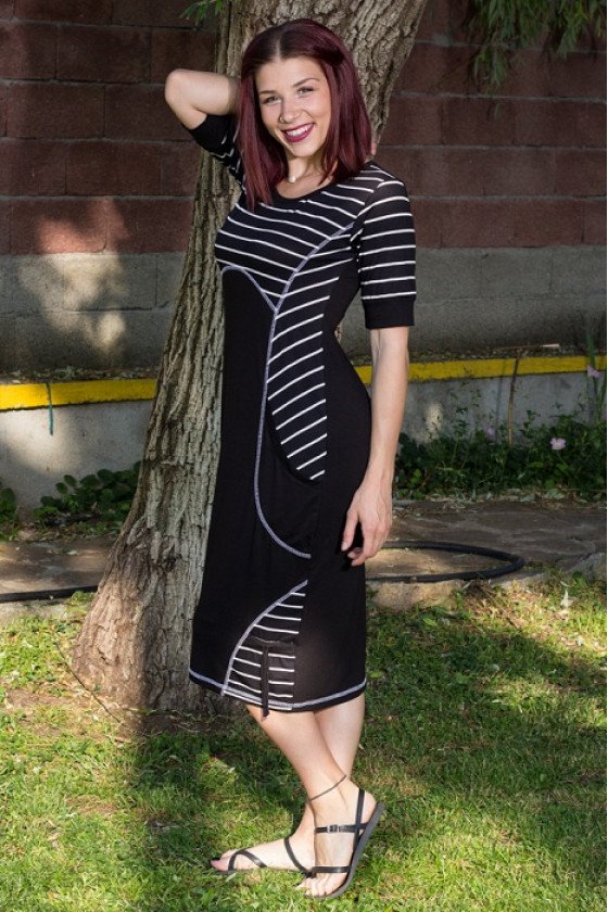 ЕЛЕГАНТНА РОКЛЯ ИВА