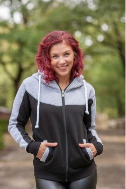 СУИТЧЕР С КАЧУЛКА ТЕРА