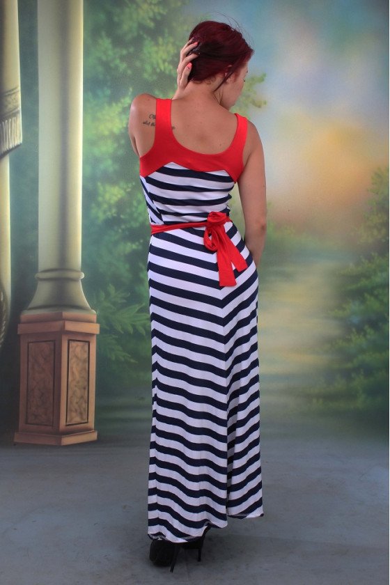 ПРЕКРАСНА РОКЛЯ РАЕ В ТЪМНО СИН ДЕСЕН