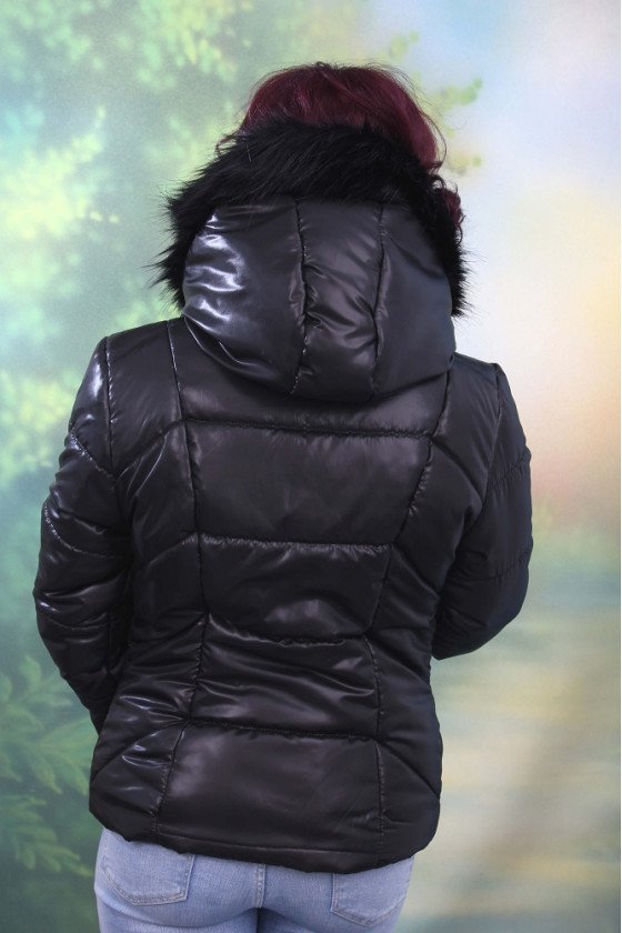 ЗИМНО ЯКЕ ЛИЛИ