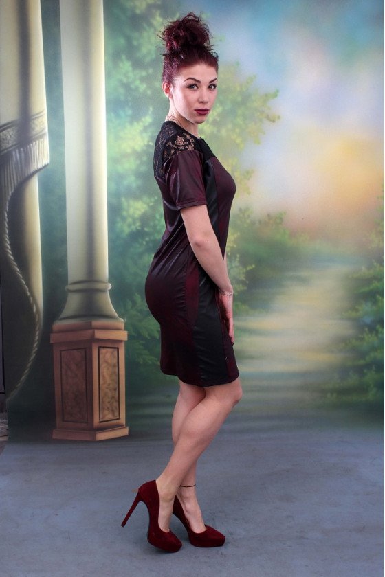 КОЖЕНА РОКЛЯ Киара